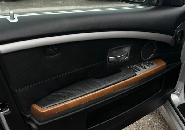 BMW Seria 7 cena 37999 przebieg: 205975, rok produkcji 2006 z Wadowice małe 562